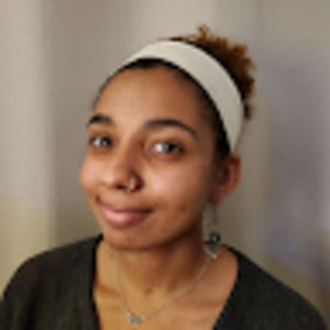 Meet your Posher, Dee